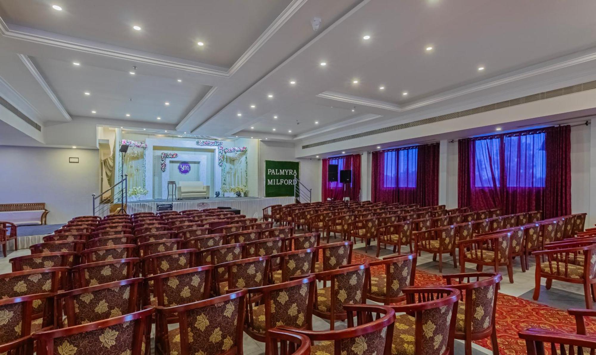Treebo Tryst Palmyra Milford Hotell Alappuzha Exteriör bild