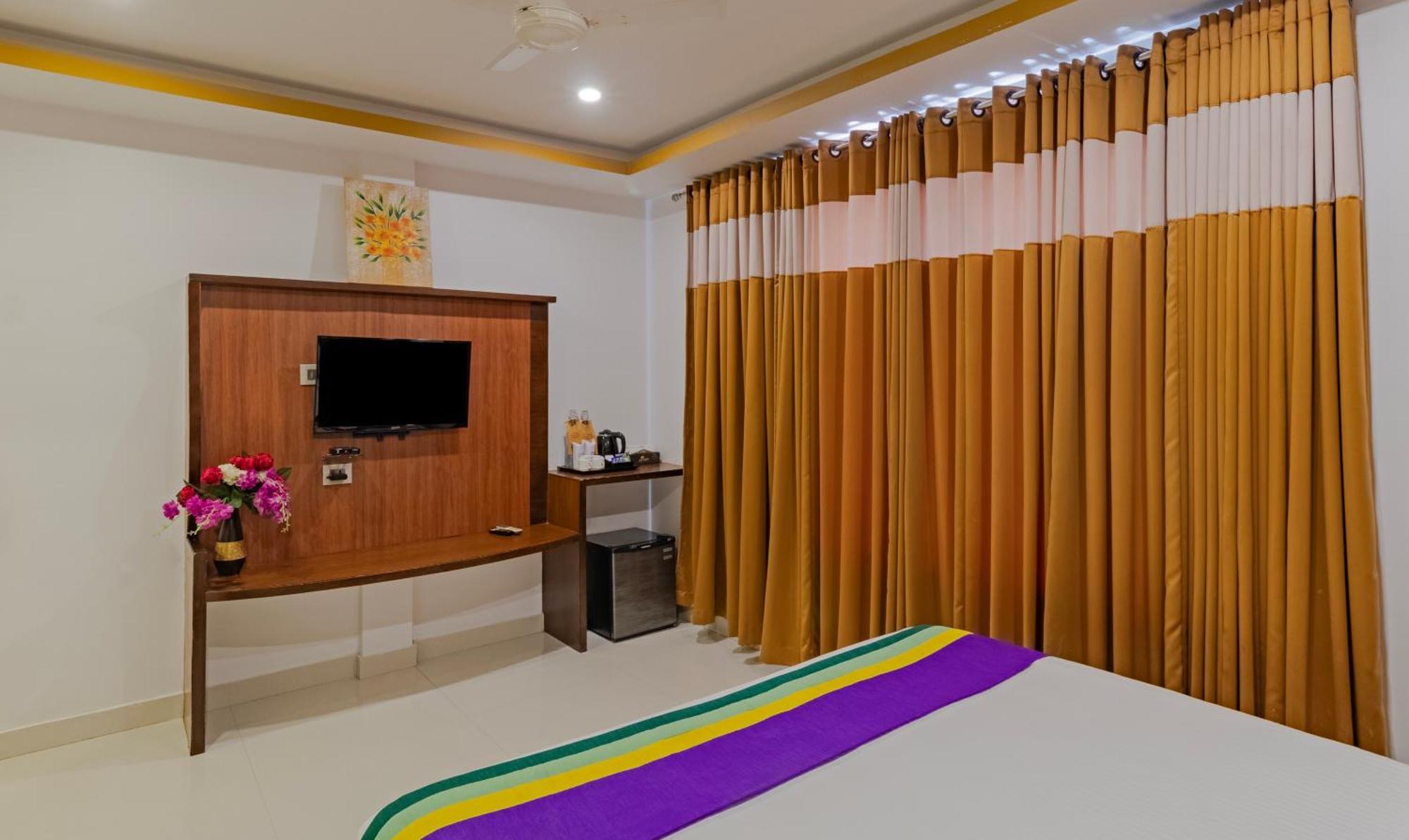 Treebo Tryst Palmyra Milford Hotell Alappuzha Exteriör bild