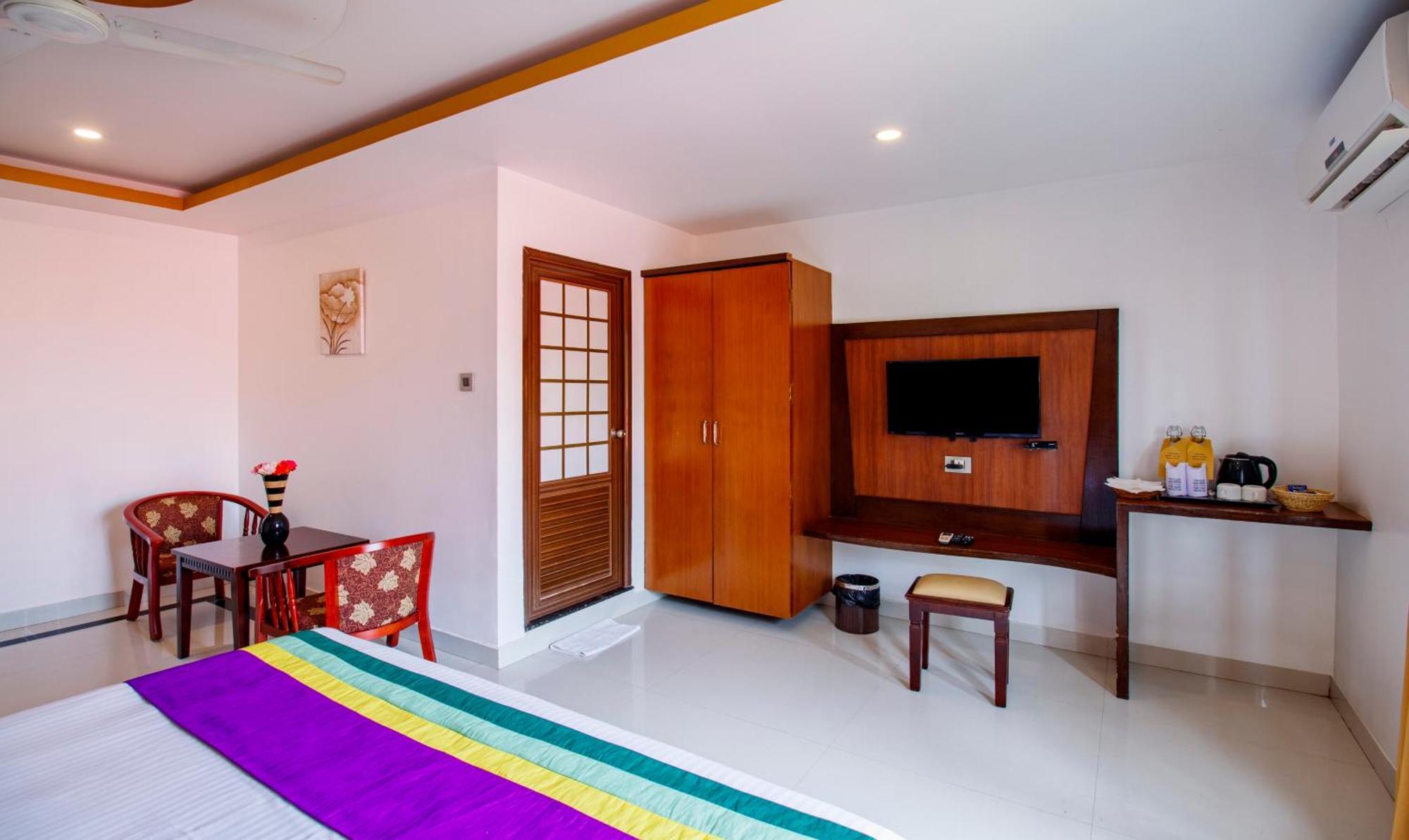 Treebo Tryst Palmyra Milford Hotell Alappuzha Exteriör bild